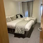Bright And Modern 3 Bed Apartment Hyde Park Central London